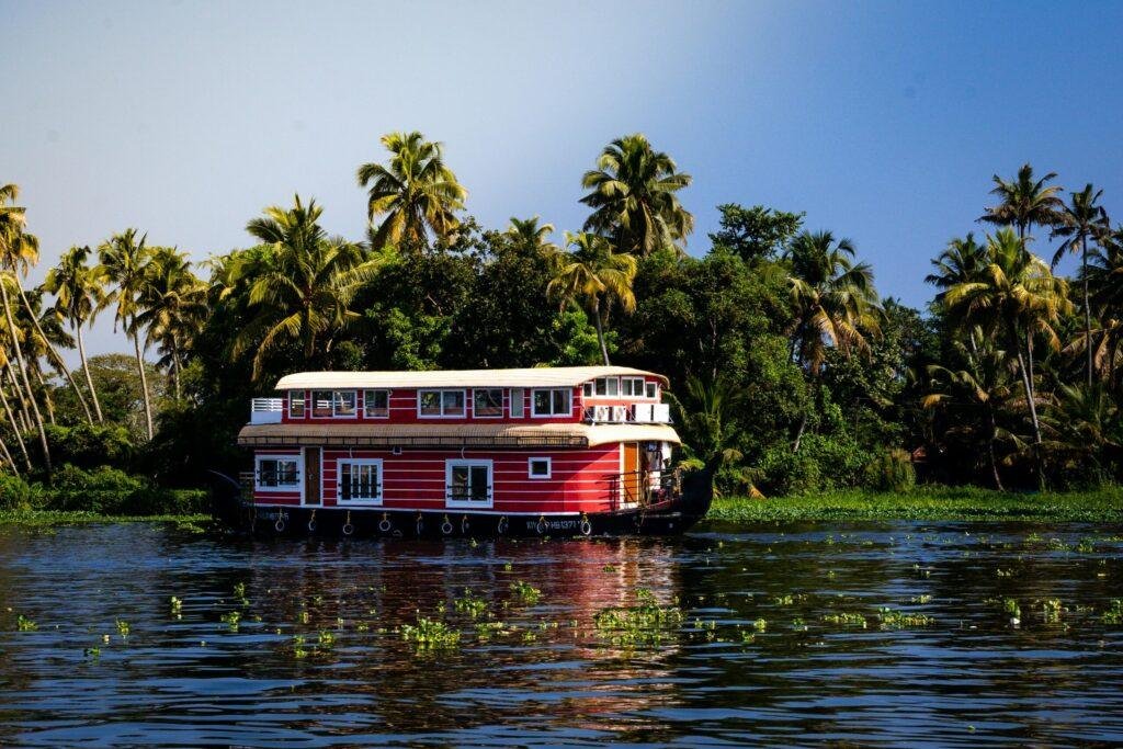 Alleppey houseboat cruise on Kerala backwaters scenic waterways