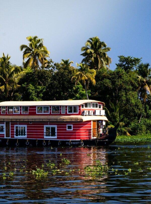 Alleppey houseboat cruise on Kerala backwaters scenic waterways